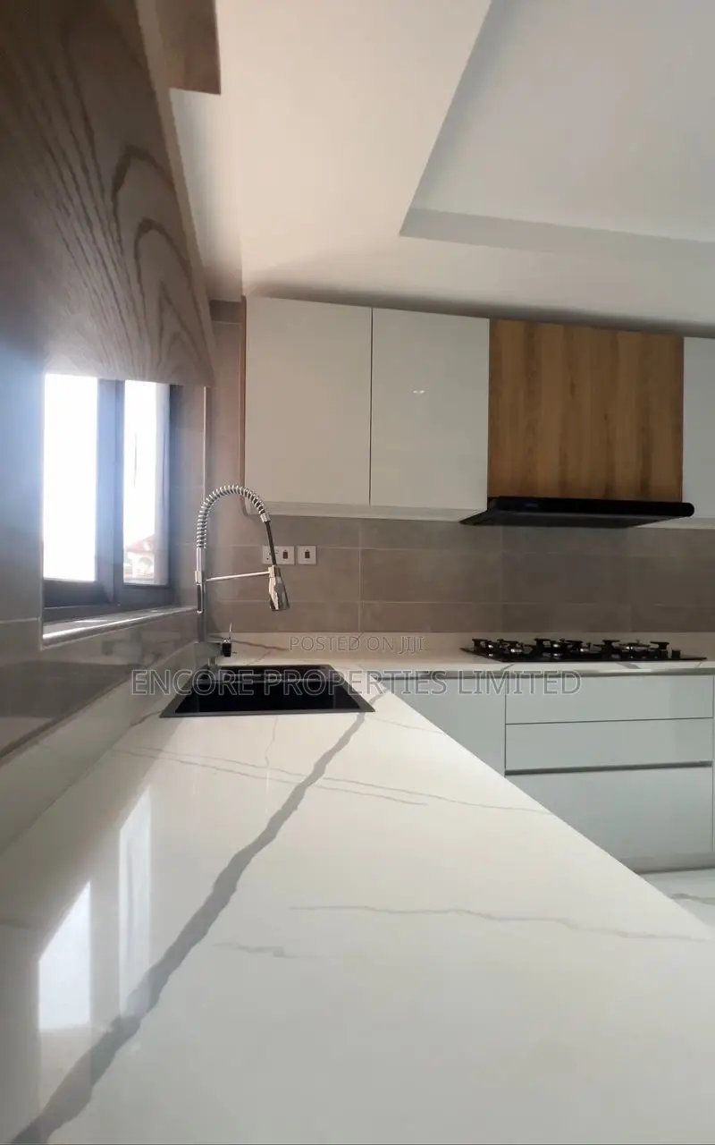 5bdrm House in Encore Properties, East Legon for sale