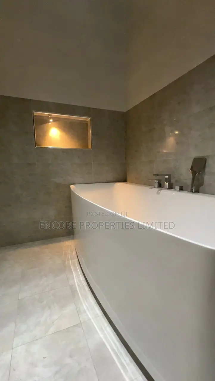 5bdrm House in Encore Properties, East Legon for sale