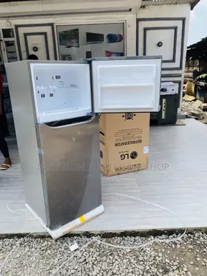 Latest Lg 187liters Double Door Electric Fridge GN-B202SQBB.