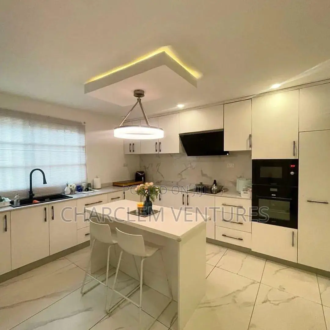 3bdrm House in Charclem Ventures, Ashomang Estate for sale