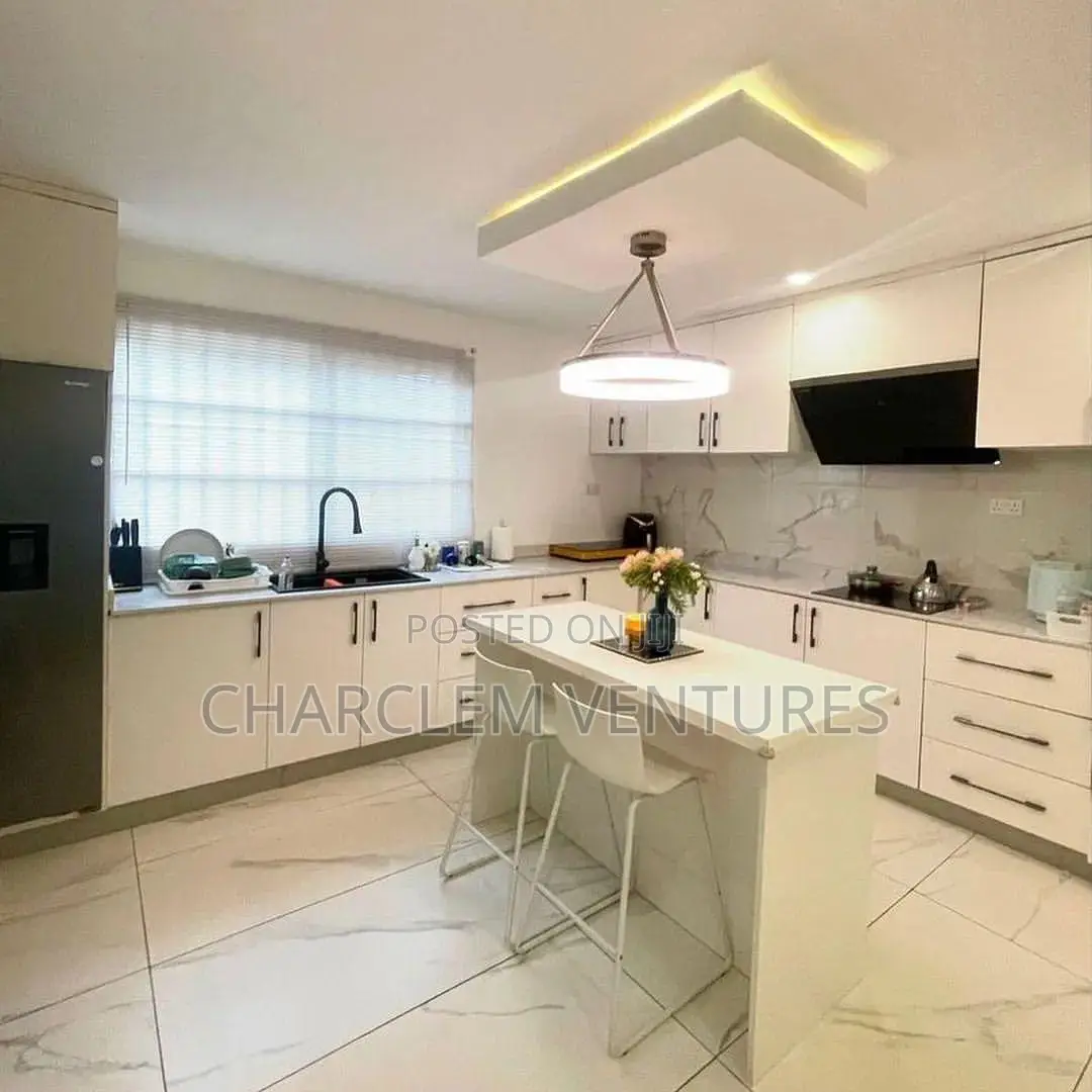 3bdrm House in Charclem Ventures, Ashomang Estate for sale