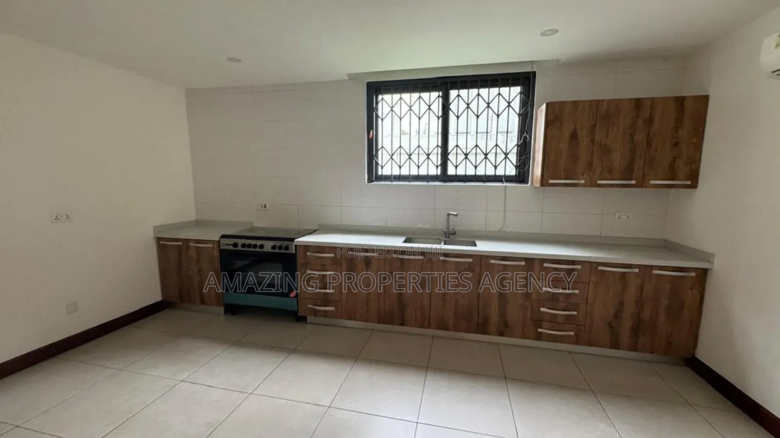 4bdrm House in Abelemkpe for rent