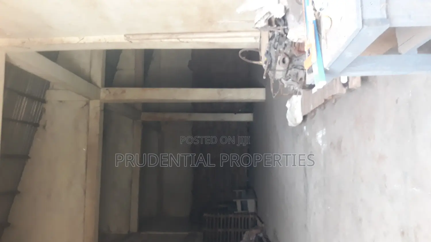 Warehouse for Rent at Spintex
