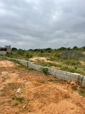 Neat Developed Documented Lands at Tema Community 25