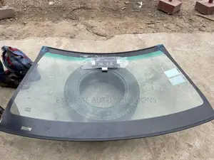 Mercedes Benz C300 2016 Windscreen