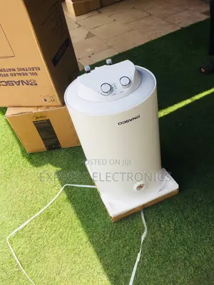 Brand New Water Heater Nasco 50L White .