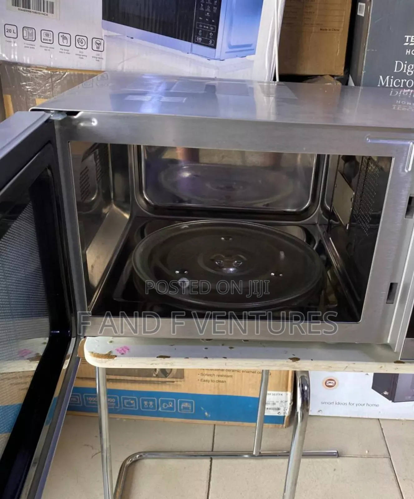Digital Microwave With Grill - 25