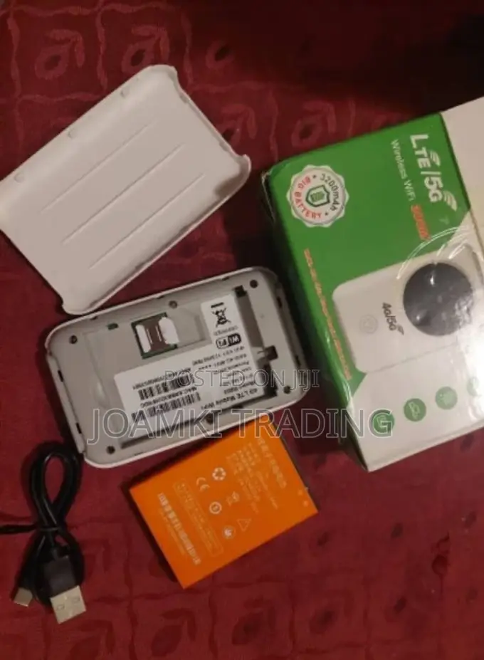 Universal 4g Wifi Router/Mifi/300mbps/Sim Card Slot,/3200mah