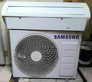 Gleaming SAMSUNG-2.5HP-R410-SPLIT-AC-AR24CRHGAWK/AF