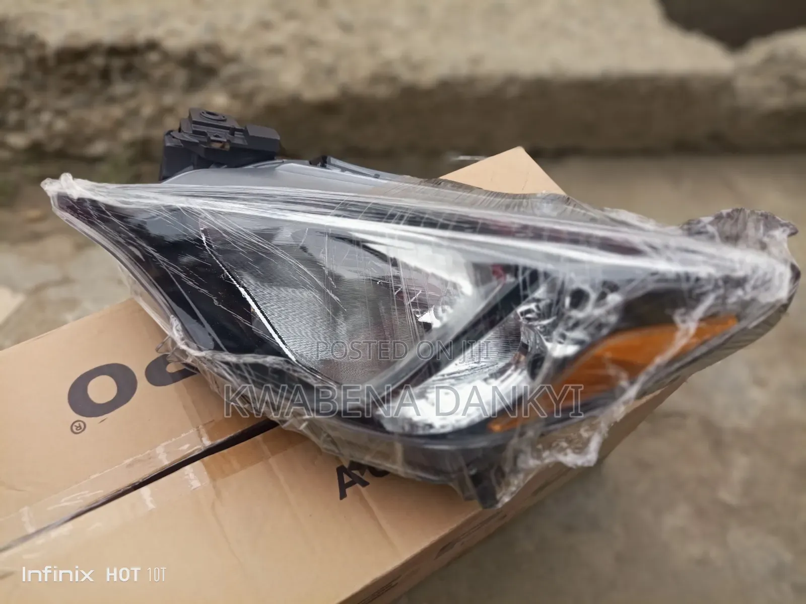 Toyota Ia 2016 Headlight