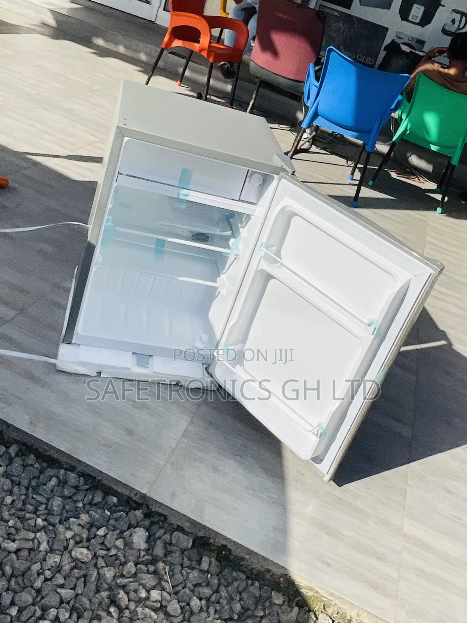 Adjustable Pearl Gray Mini Cabinet Tabletop Fridge 