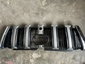 Land Cruiser Prado 2018 Front Grille