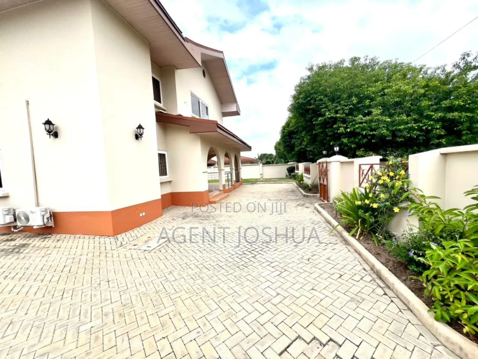 Furnished 4bdrm House in Regimanuel Estate, Airport Residential Area
