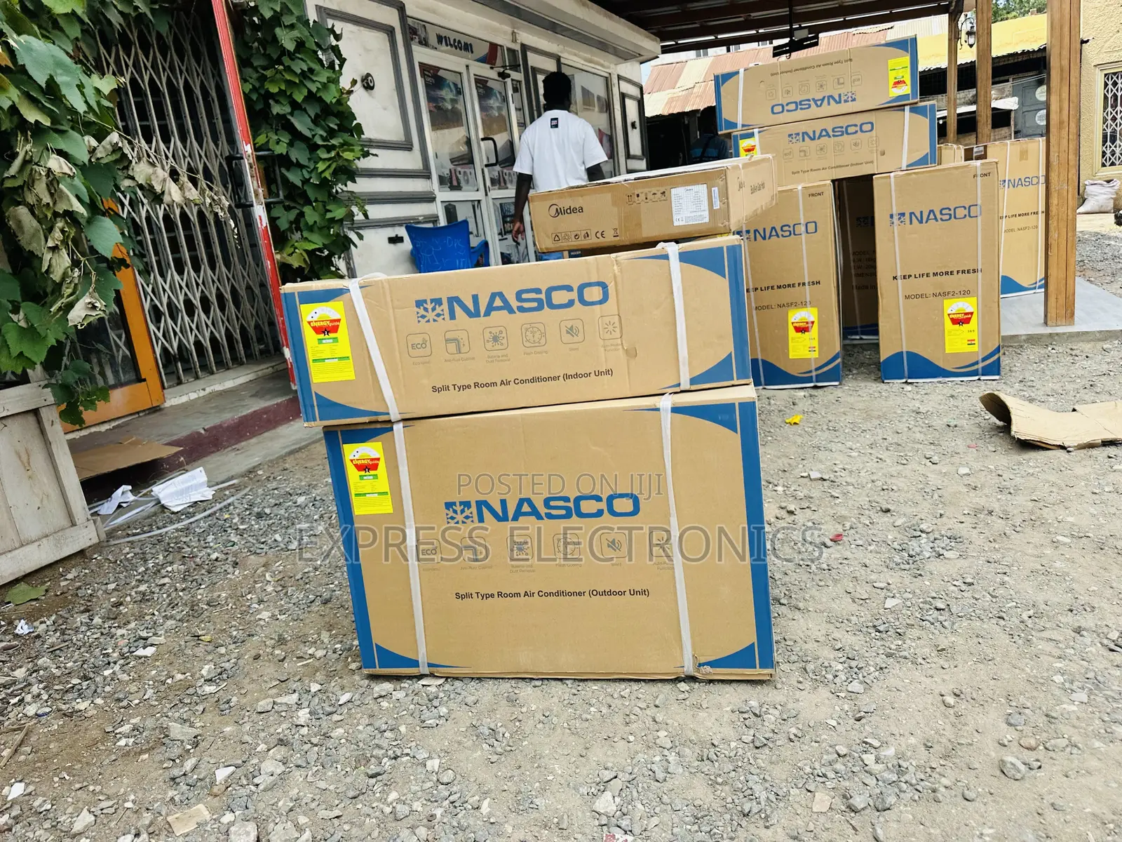 On/Off Timer Split R410 Gas Nasco 1.5hp Ac White