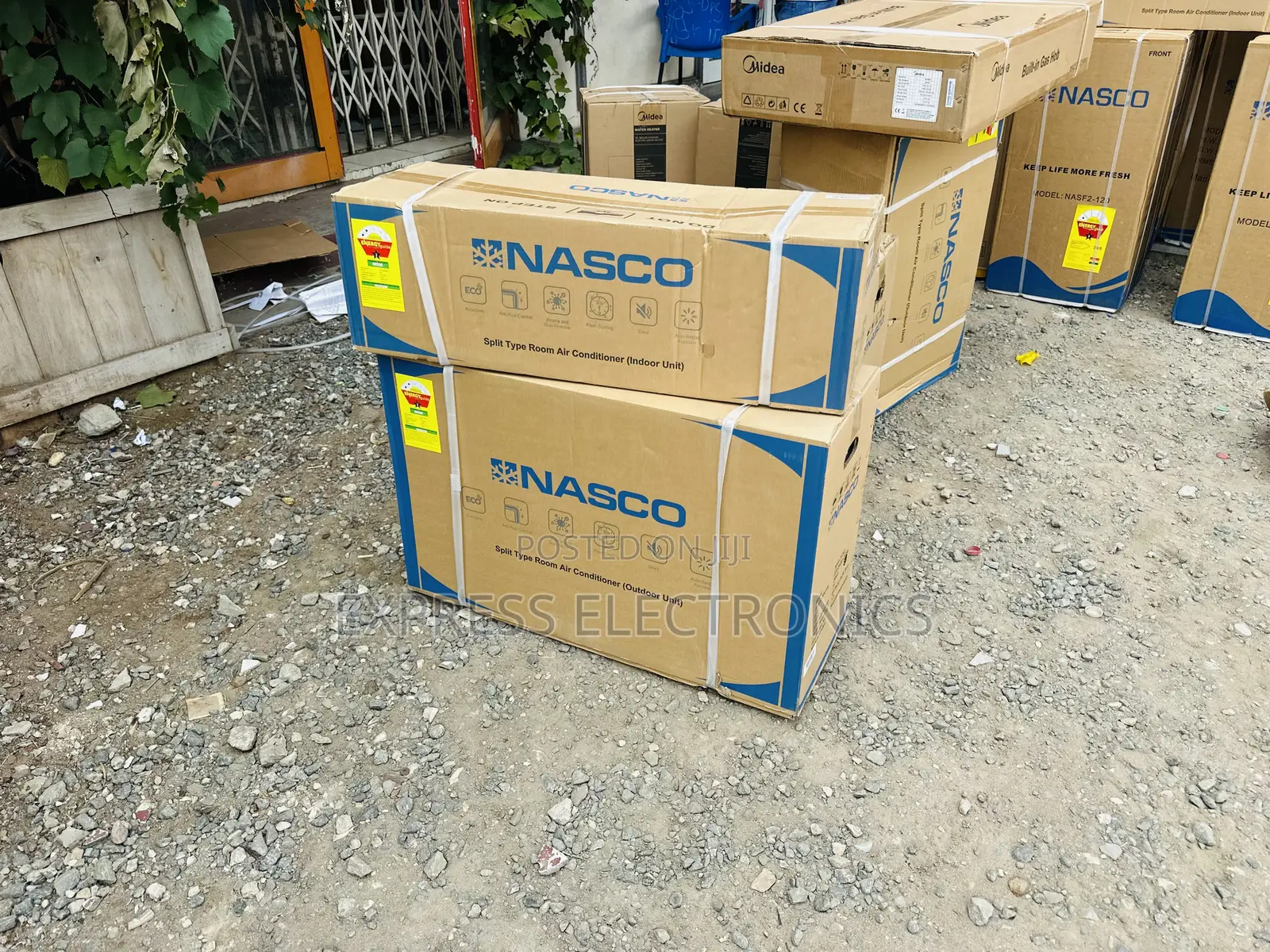 Quite Operation Split R410 Gas Nasco 1.5hp Ac White.