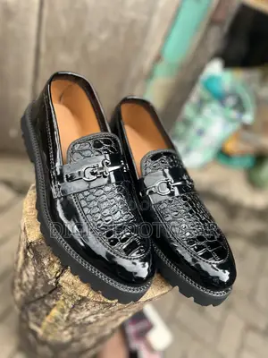 Croc Mirror Shoe