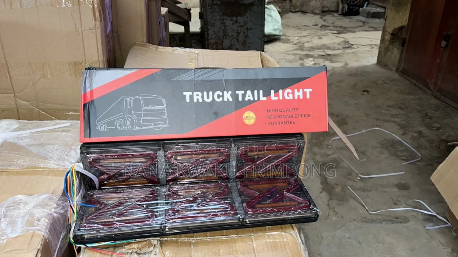 High Quality Trailer Truck Tail Lights Available
