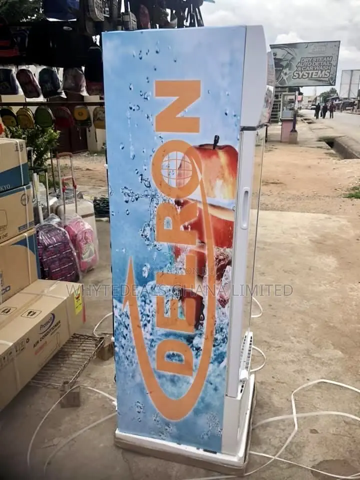Delron DDF-218 Showcase Display Refrigerator BEVERAGE COOLER