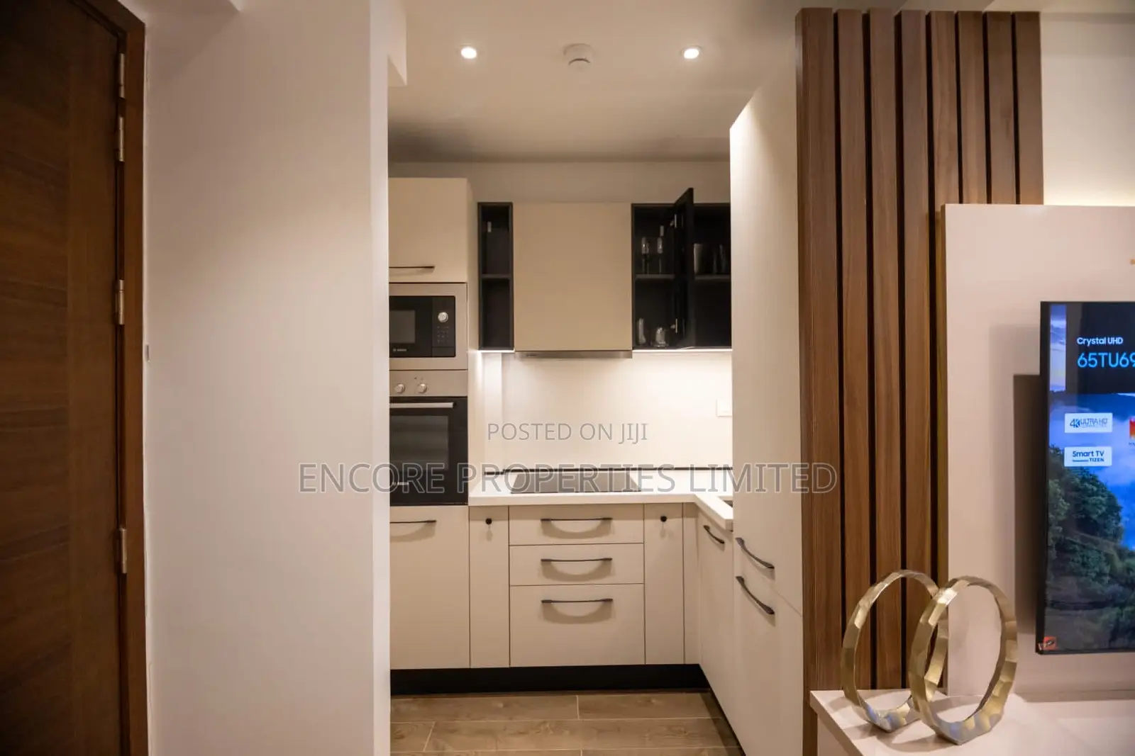 Furnished 1bdrm Apartment in Encore Properties, Osu for sale