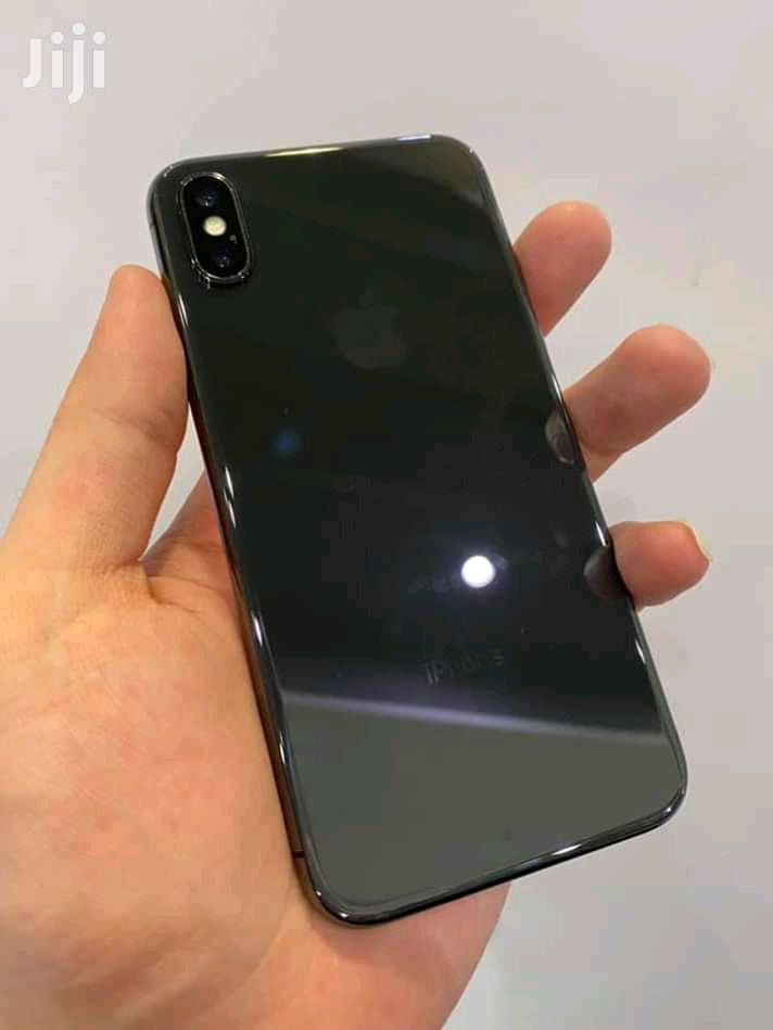 Apple iPhone X 64 GB Black