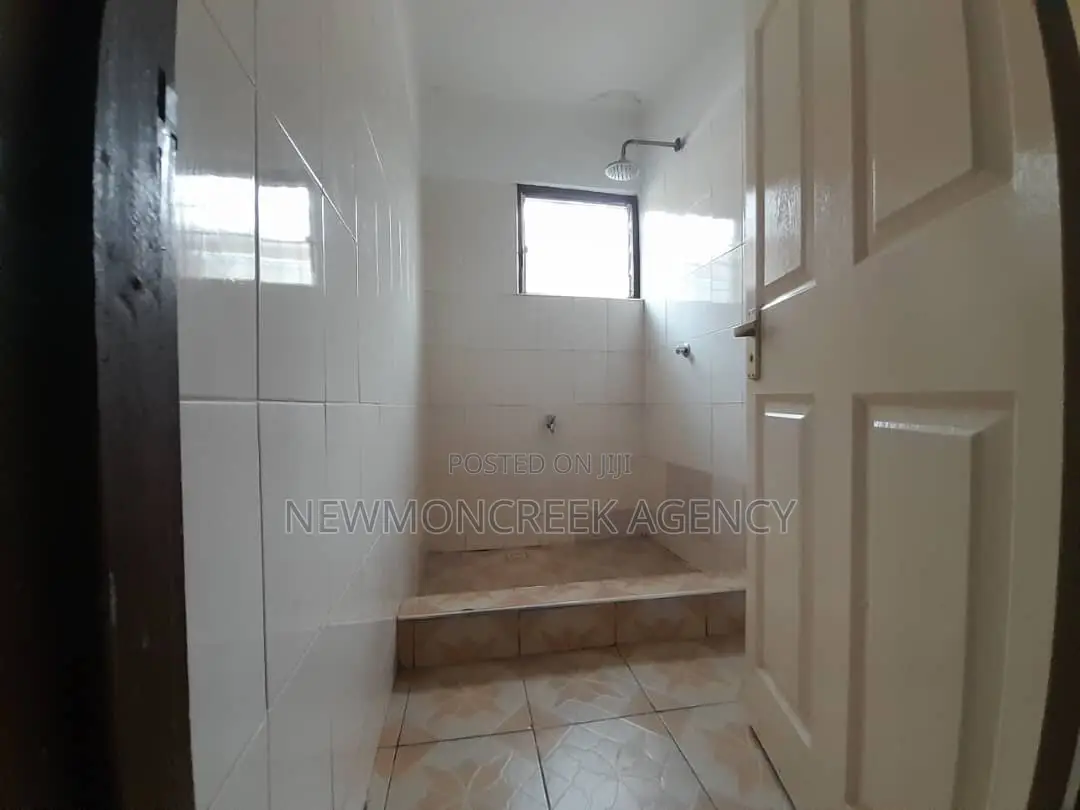 3bdrm Bungalow in Malejor Estates, Accra Metropolitan for sale