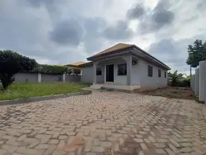 3bdrm Bungalow in Malejor Estates, Accra Metropolitan for sale