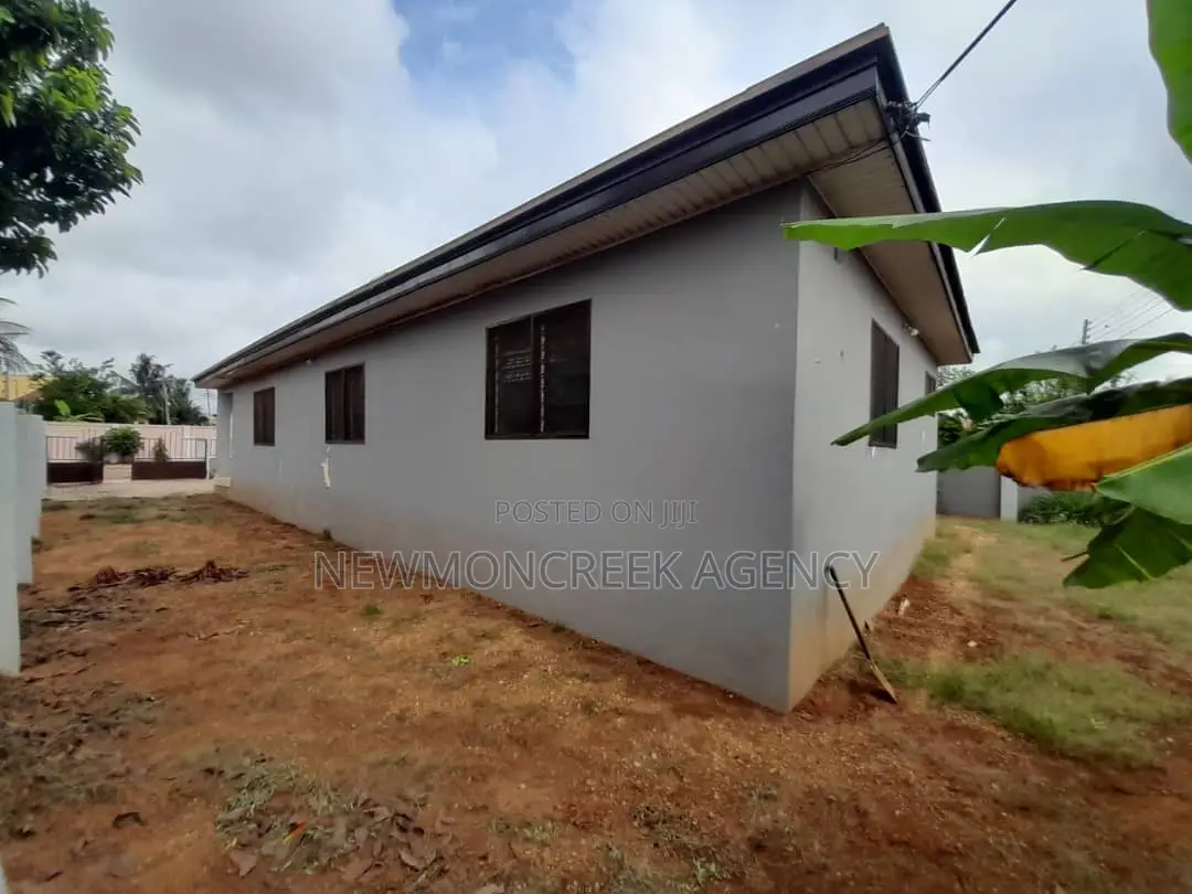 3bdrm Bungalow in Malejor Estates, Accra Metropolitan for sale