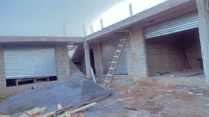 Stores 4 Rent at Adjen Kotoku Onions Market Just by the Road