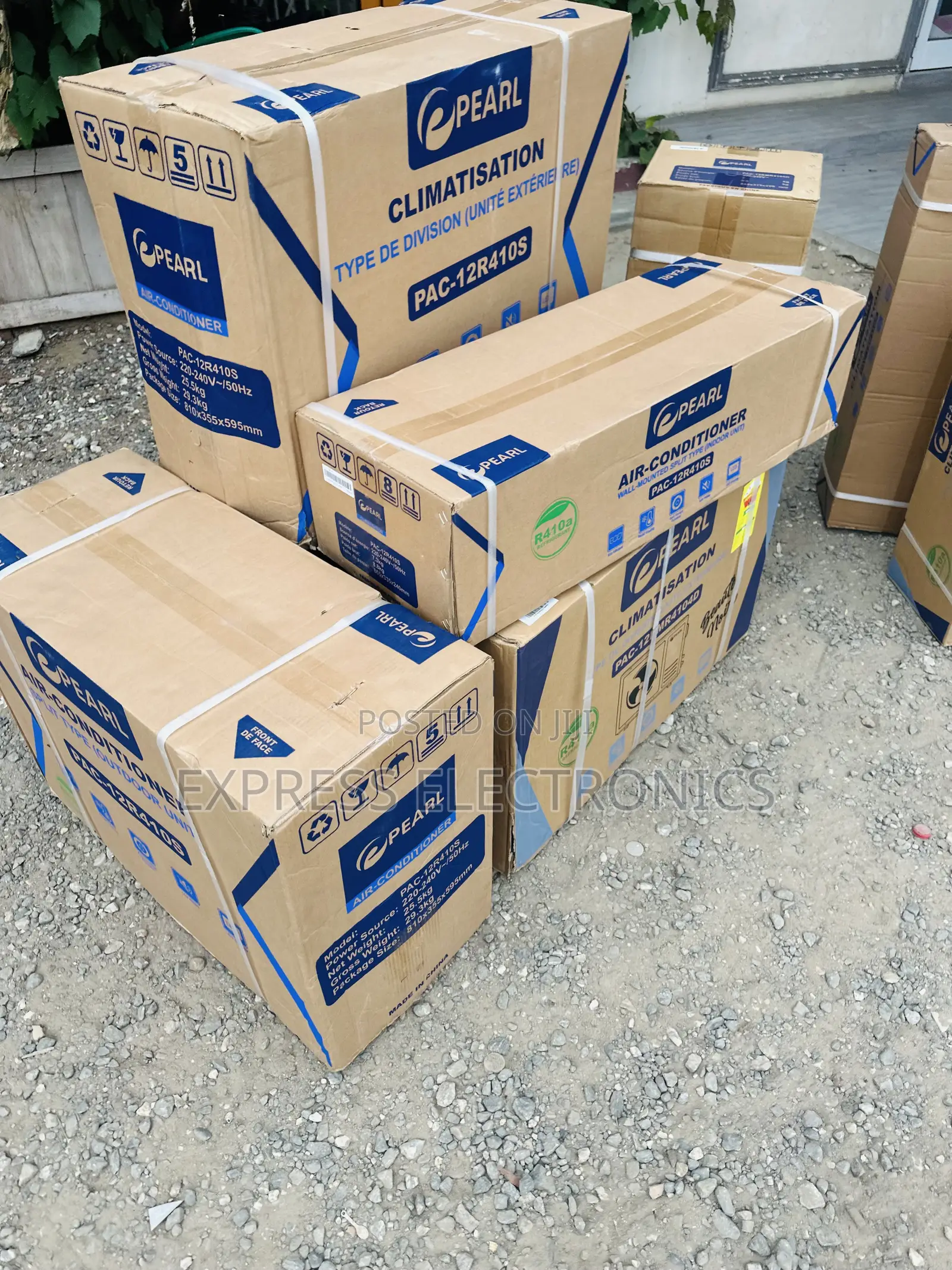 Brand New Mirror Black Pearl 1.5hp Split R410 Gas