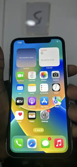 Apple iPhone 11 64 GB White