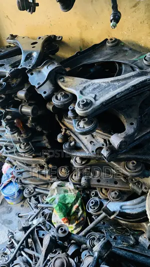 Toyota,Kia,Bmw,Hundai,Benz,RANGE ROVER Lower Arms