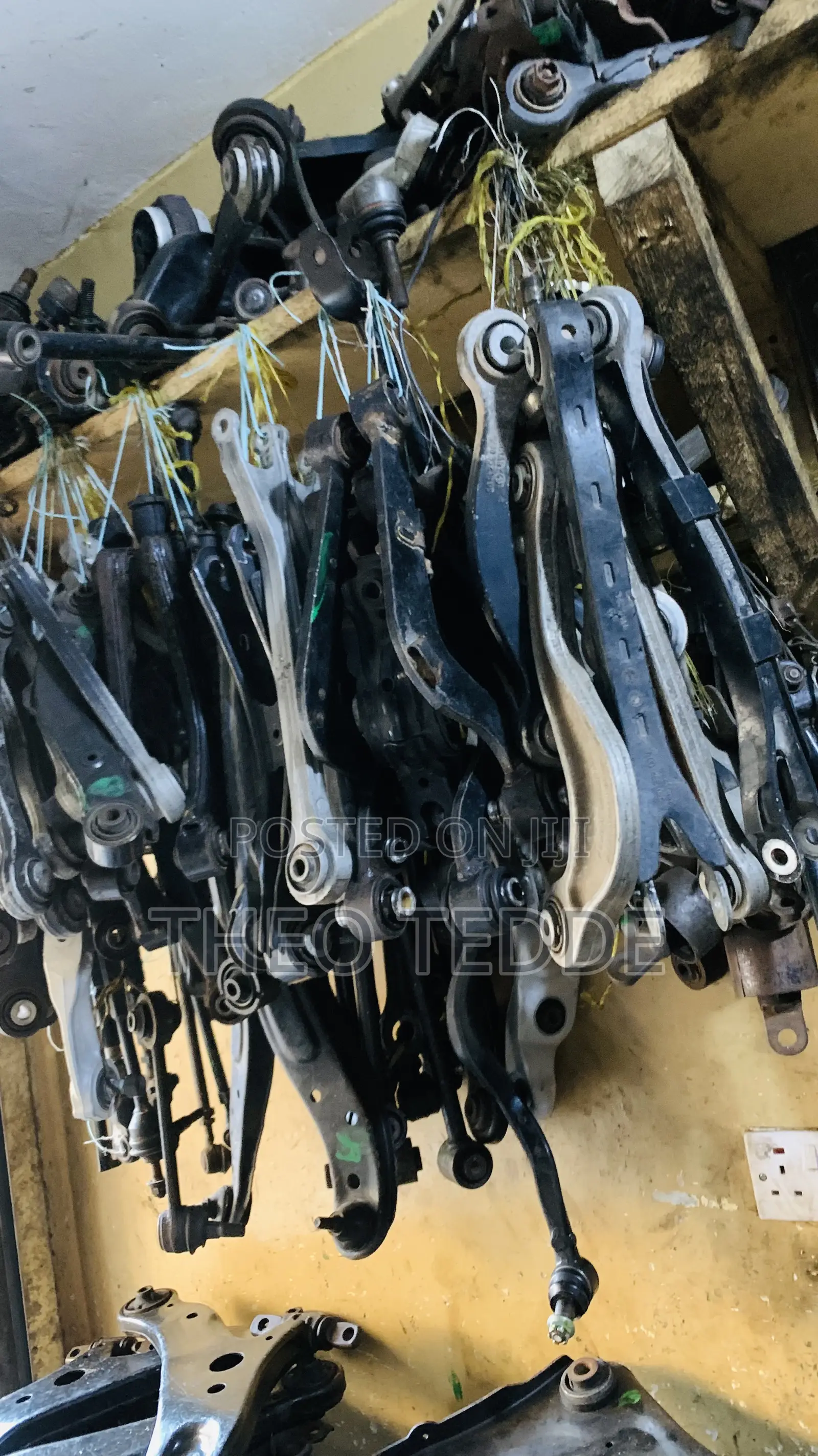 Toyota,Kia,Bmw,Hundai,Benz,RANGE ROVER Lower Arms