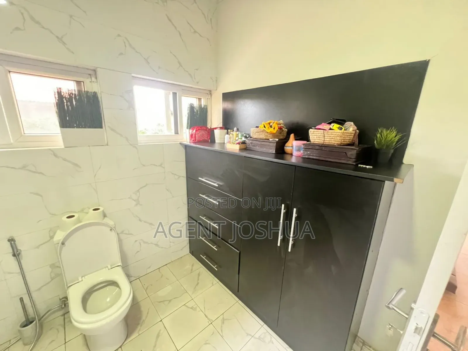 4bdrm House in Regimanuel Estate, Airport Residential Area for rent