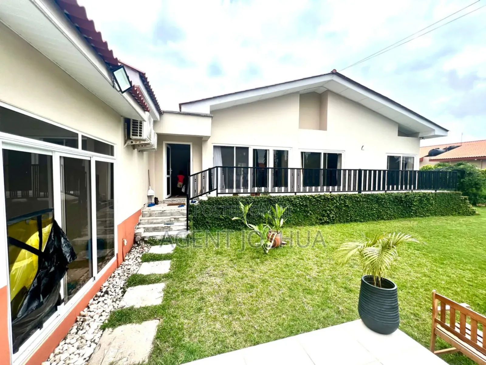 4bdrm House in Regimanuel Estate, Airport Residential Area for rent