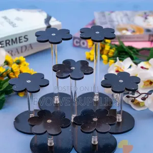 7 Holder Acrylic Cupcake Stand