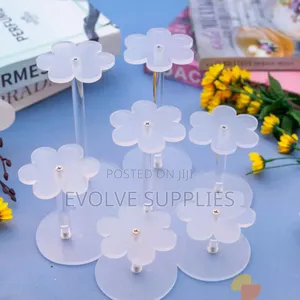 7 Holder Acrylic Cupcake Stand
