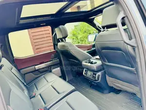 Ford F-150 LARIAT 2023 Blue