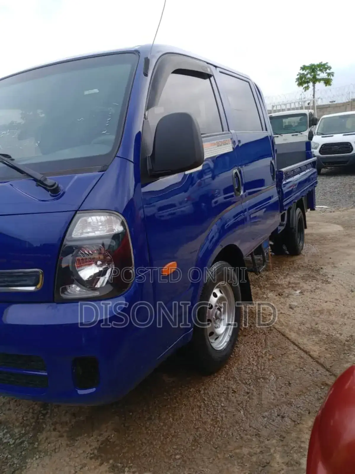 2015 Kia Bongo 
Double Door
Has a Lift Gate