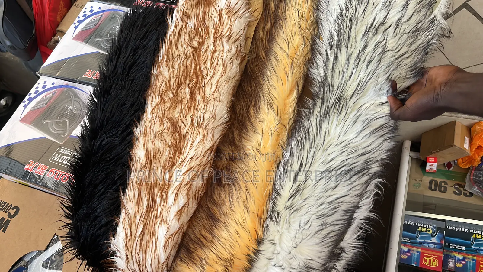 Universal Dashboard Cover or Cloth, Hairy Type