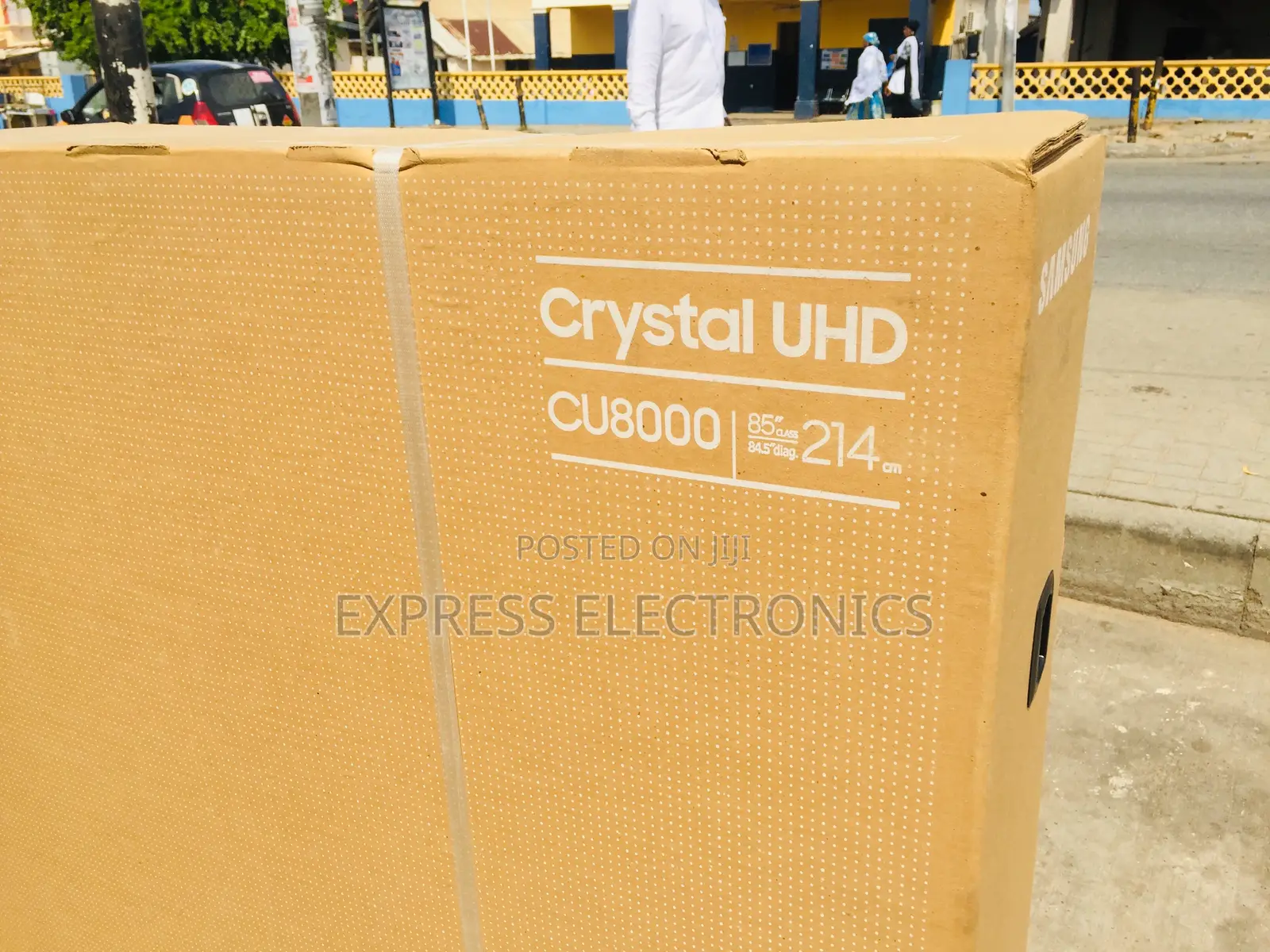 Uhd Smart Samsung 85”Cu8000 Glossy Screen