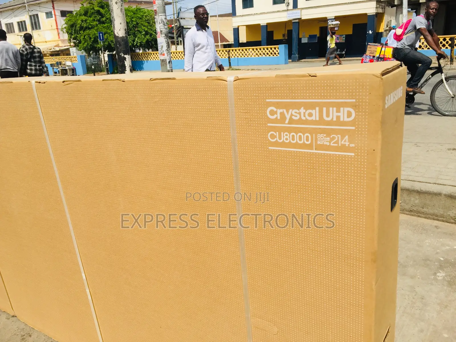 Uhd Smart Samsung 85”Cu8000 Glossy Screen