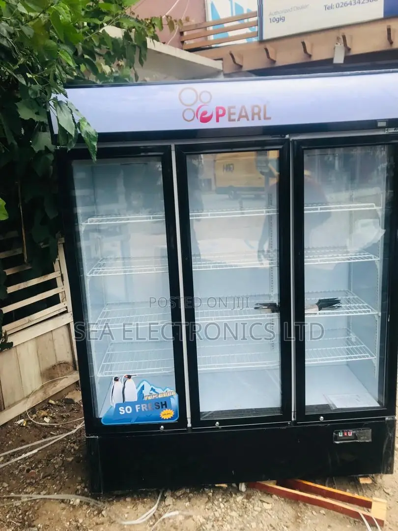 Super Showcase Pearl 3 Doors Fridge