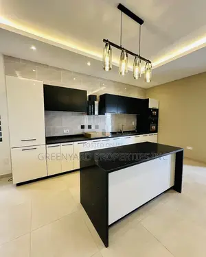 4bdrm House in Lakeside for sale