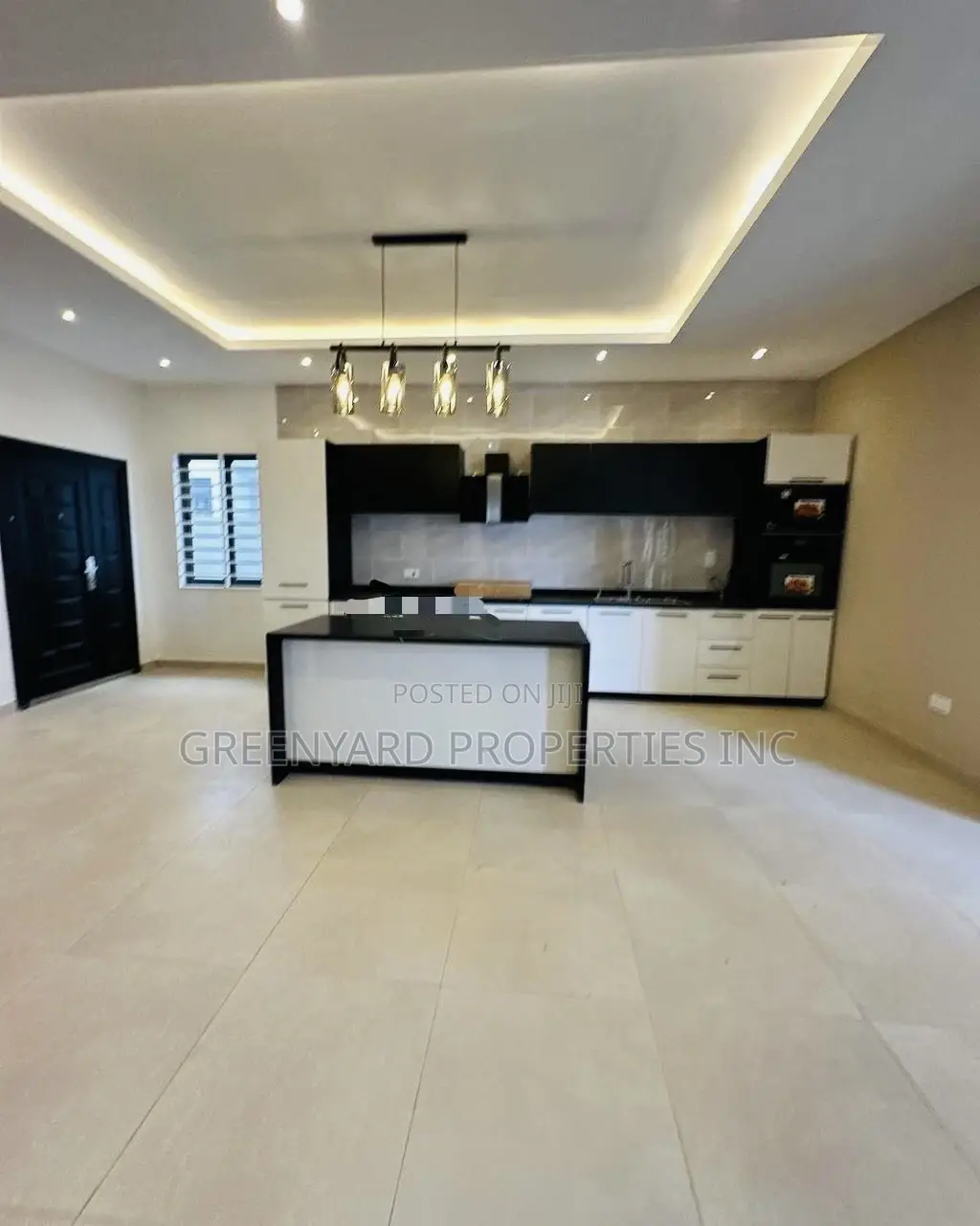 4bdrm House in Lakeside for sale
