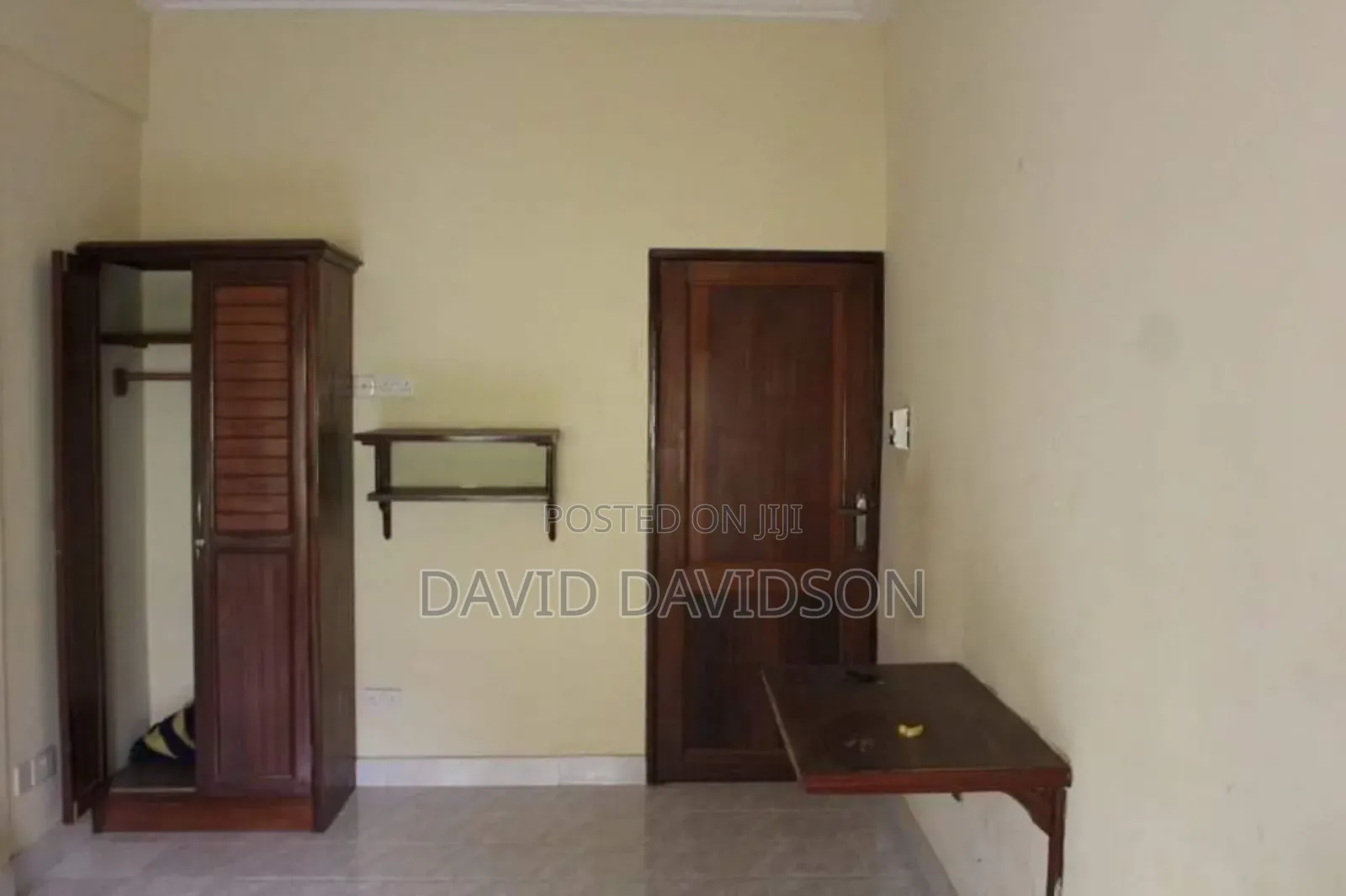 5bdrm House in 5 Bedroom House, Tema Metropolitan for rent