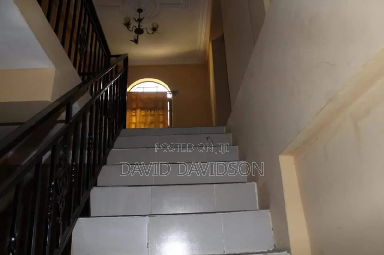 5bdrm House in 5 Bedroom House, Tema Metropolitan for rent