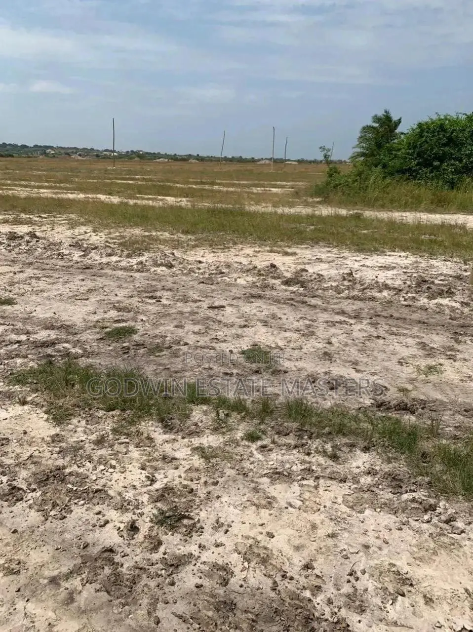 Estate Plot for Sale With Genuine Documents