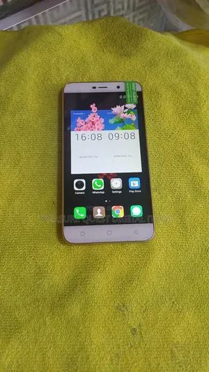Tecno A7 32 GB Yellow