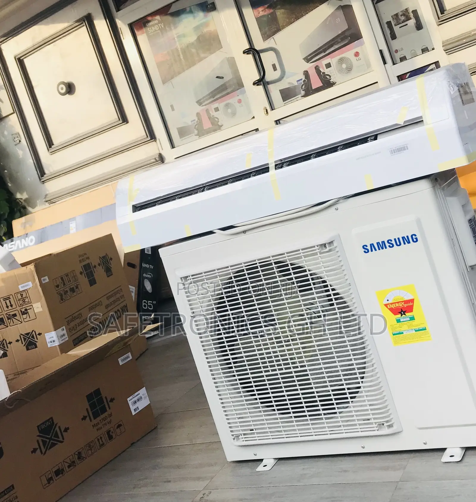Essential White R410 Gas Samsung 2.5hp AC Non-Inverter