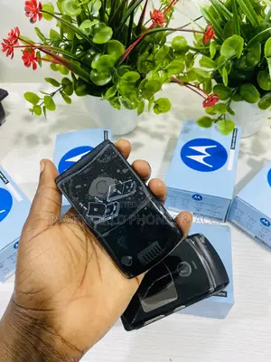 New Motorola RAZR V3 Black